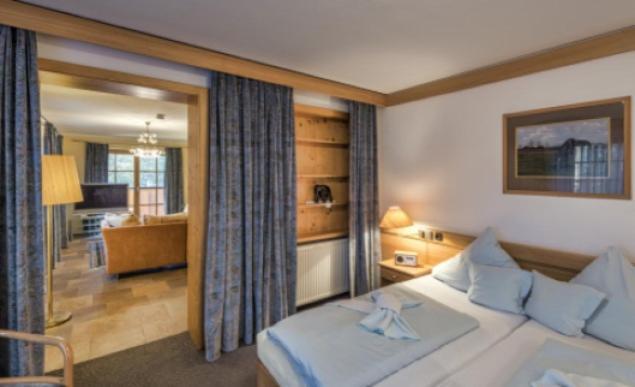 Landgasthaus & Hotel Kurfer Hof Бад-Эндорф Экстерьер фото